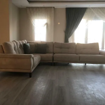 Mustakil Kiralik וילה Turkoba